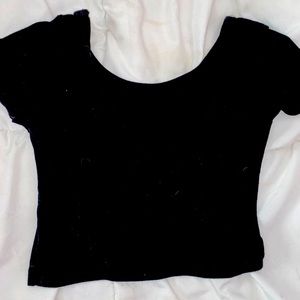 short sleeve crop top